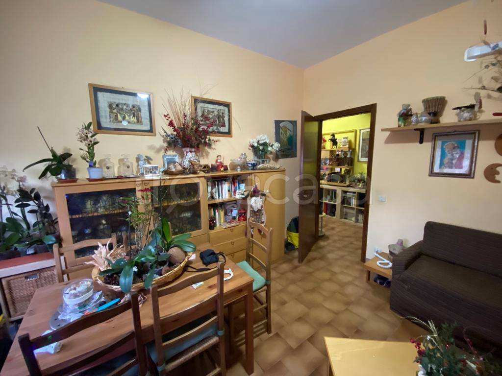 appartamento in vendita a Lucca in zona Ponte a Moriano