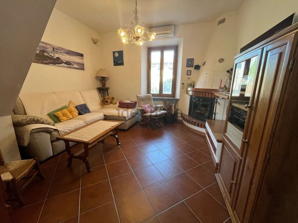 casa indipendente in vendita a Lucca in zona zona San Marco