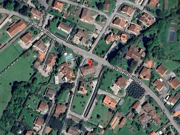 appartamento in vendita a Lucca in zona Mutigliano