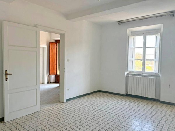 casa indipendente in vendita a Lucca in zona Balbano
