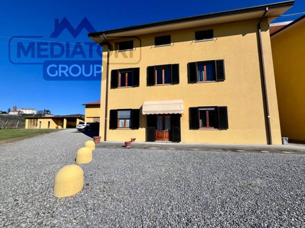 casa indipendente in vendita a Lucca in zona Mammoli