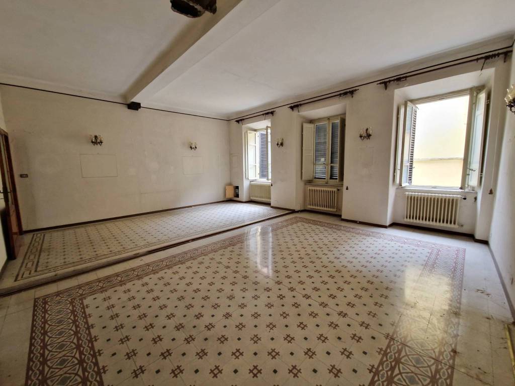 appartamento in vendita a Lucca in zona Centro Città
