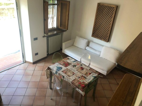 casa indipendente in vendita a Lucca in zona San Cassiano a Vico