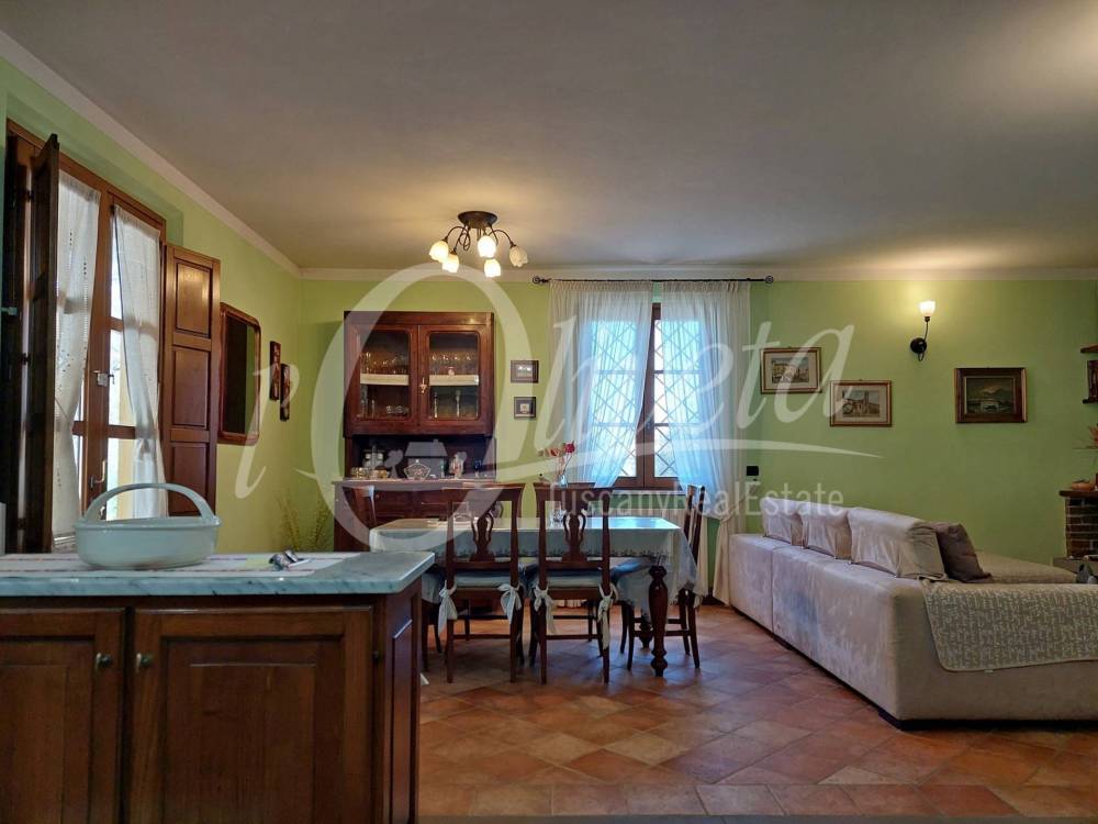 casa indipendente in vendita a Lucca