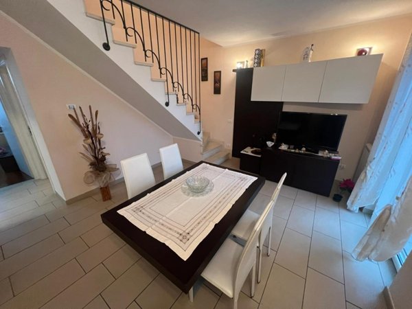 appartamento in vendita a Lucca in zona Centro Città