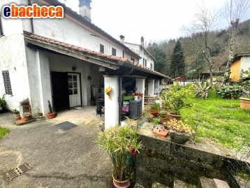 appartamento in vendita a Lucca in zona Arliano