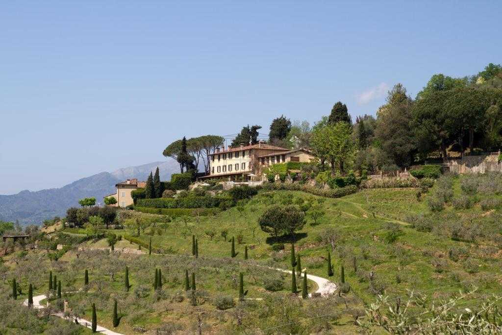 villa in vendita a Lucca in zona Cappella