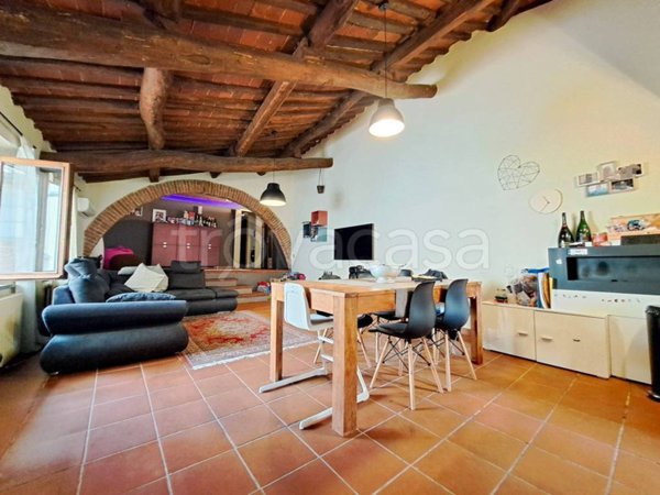 appartamento in vendita a Lucca in zona Centro Città