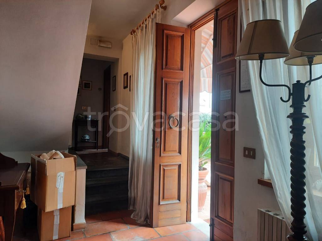 casa indipendente in vendita a Lucca in zona zona SS. Annunziata