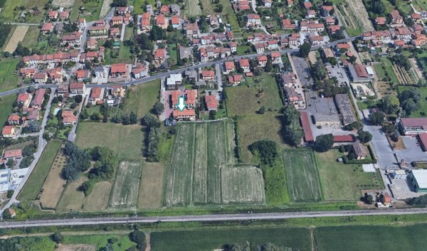 terreno industriale in vendita a Lucca