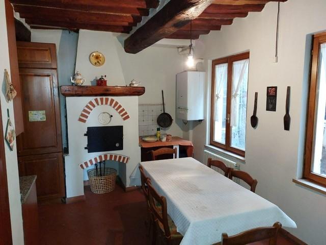 appartamento in vendita a Lucca in zona Centro Città