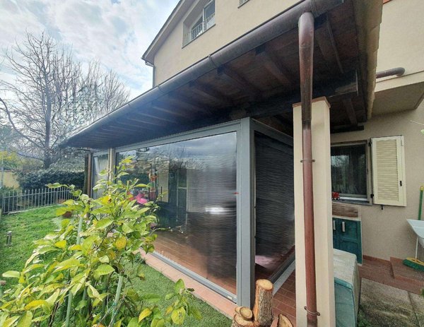 casa indipendente in vendita a Lucca in zona zona SS. Annunziata