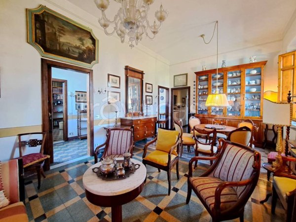 casa indipendente in vendita a Lucca in zona Sant'Anna