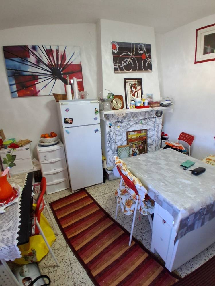 casa indipendente in vendita a Lucca