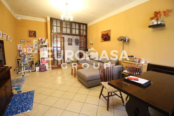 intera palazzina in vendita a Lucca in zona Centro Città