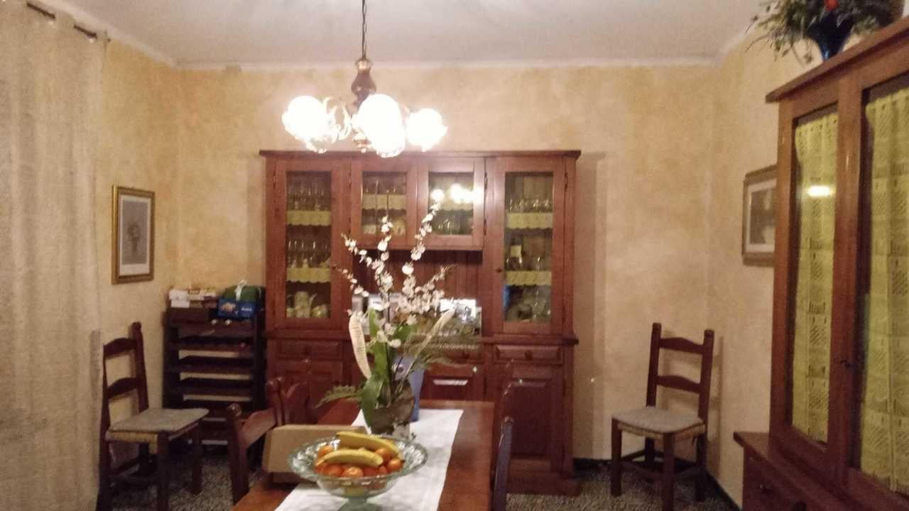 casa indipendente in vendita a Lucca in zona Mastiano