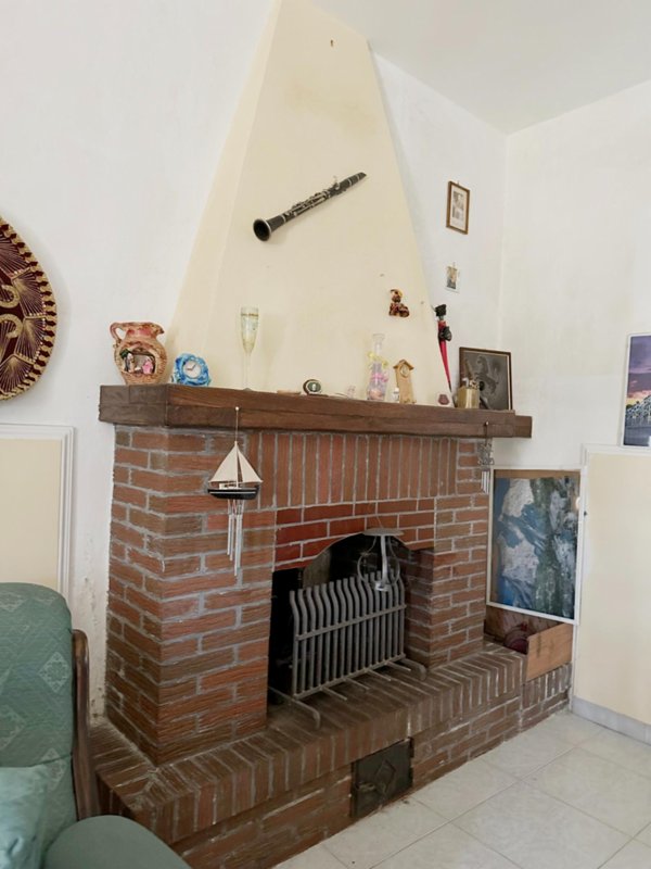 casa indipendente in vendita a Lucca