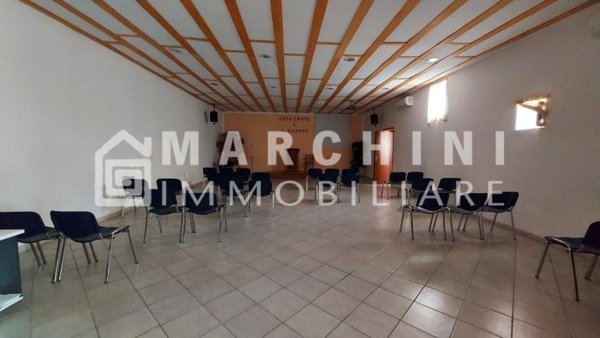 ufficio in vendita a Lucca