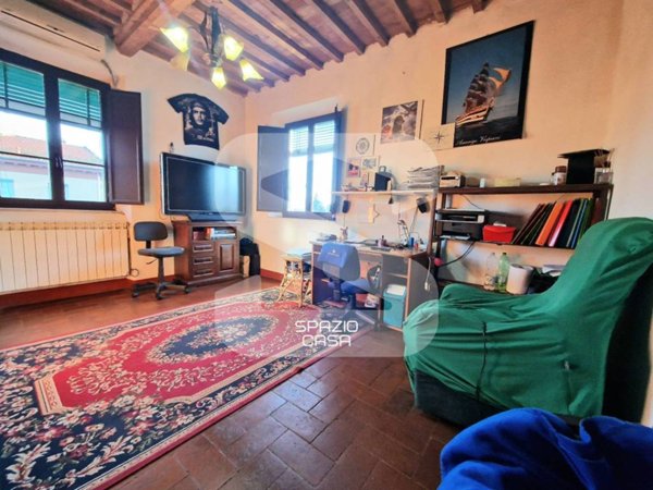 casa indipendente in vendita a Lucca in zona Ponte a Moriano