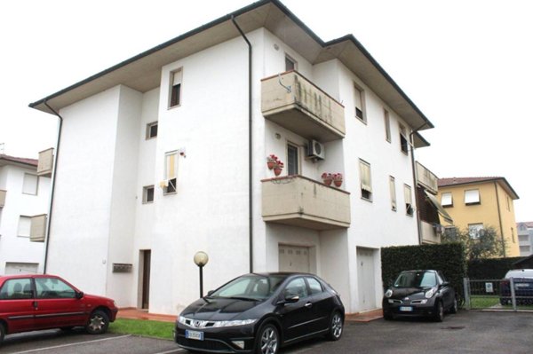 appartamento in vendita a Lucca in zona Picciorana