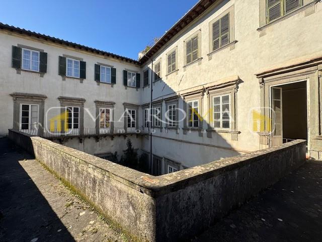 appartamento in vendita a Lucca in zona Torre