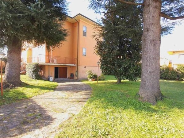 casa indipendente in vendita a Lucca in zona zona San Filippo
