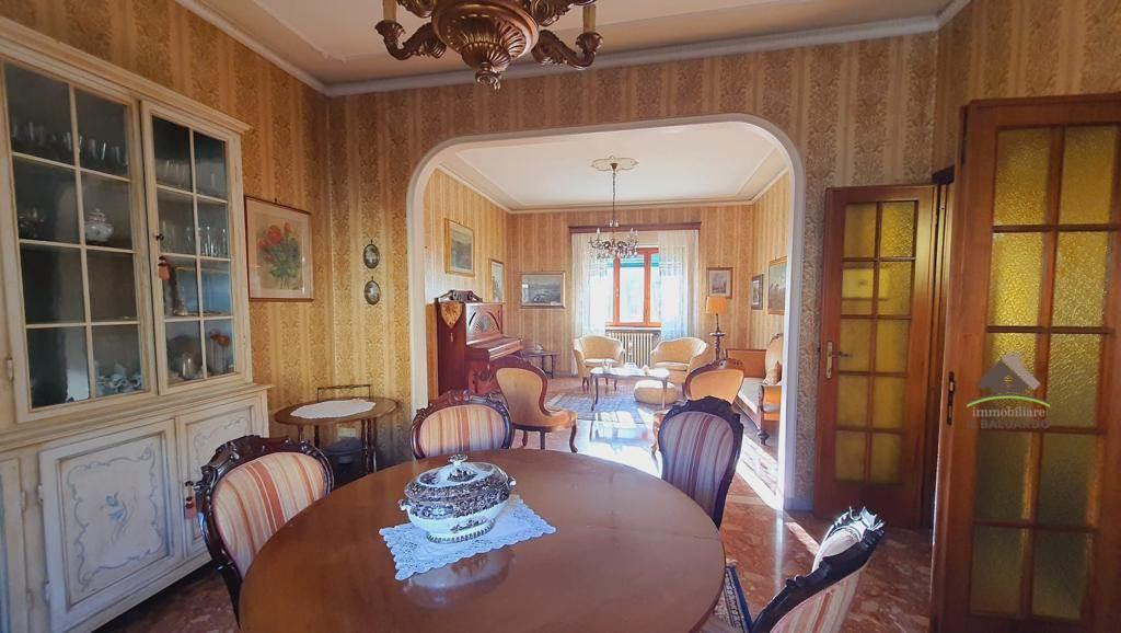 casa indipendente in vendita a Lucca in zona zona Arancio