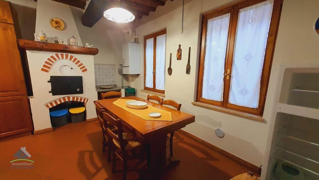appartamento in vendita a Lucca in zona Centro Città