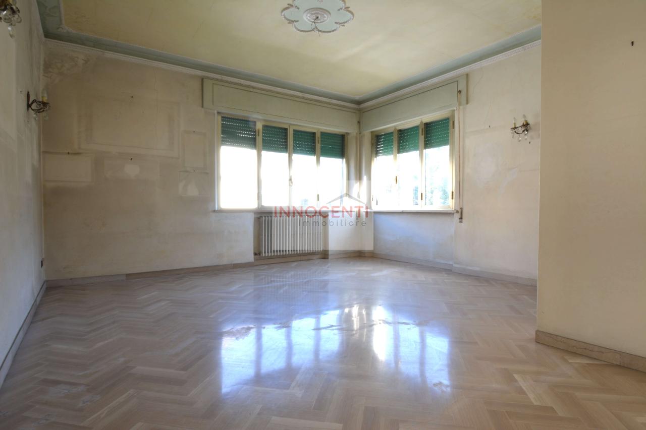 casa indipendente in vendita a Lucca in zona Sant'Anna