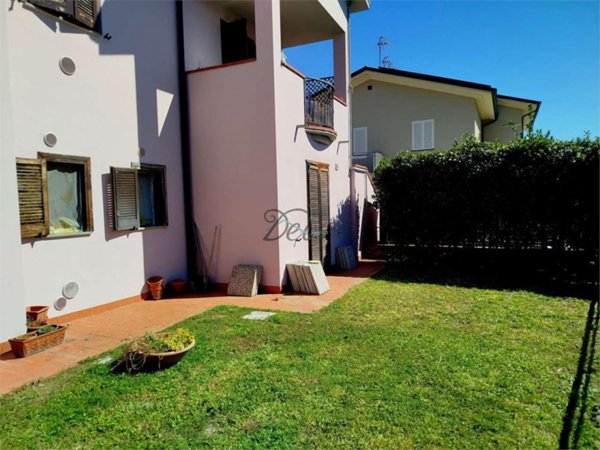 appartamento in vendita a Lucca in zona Centro Città