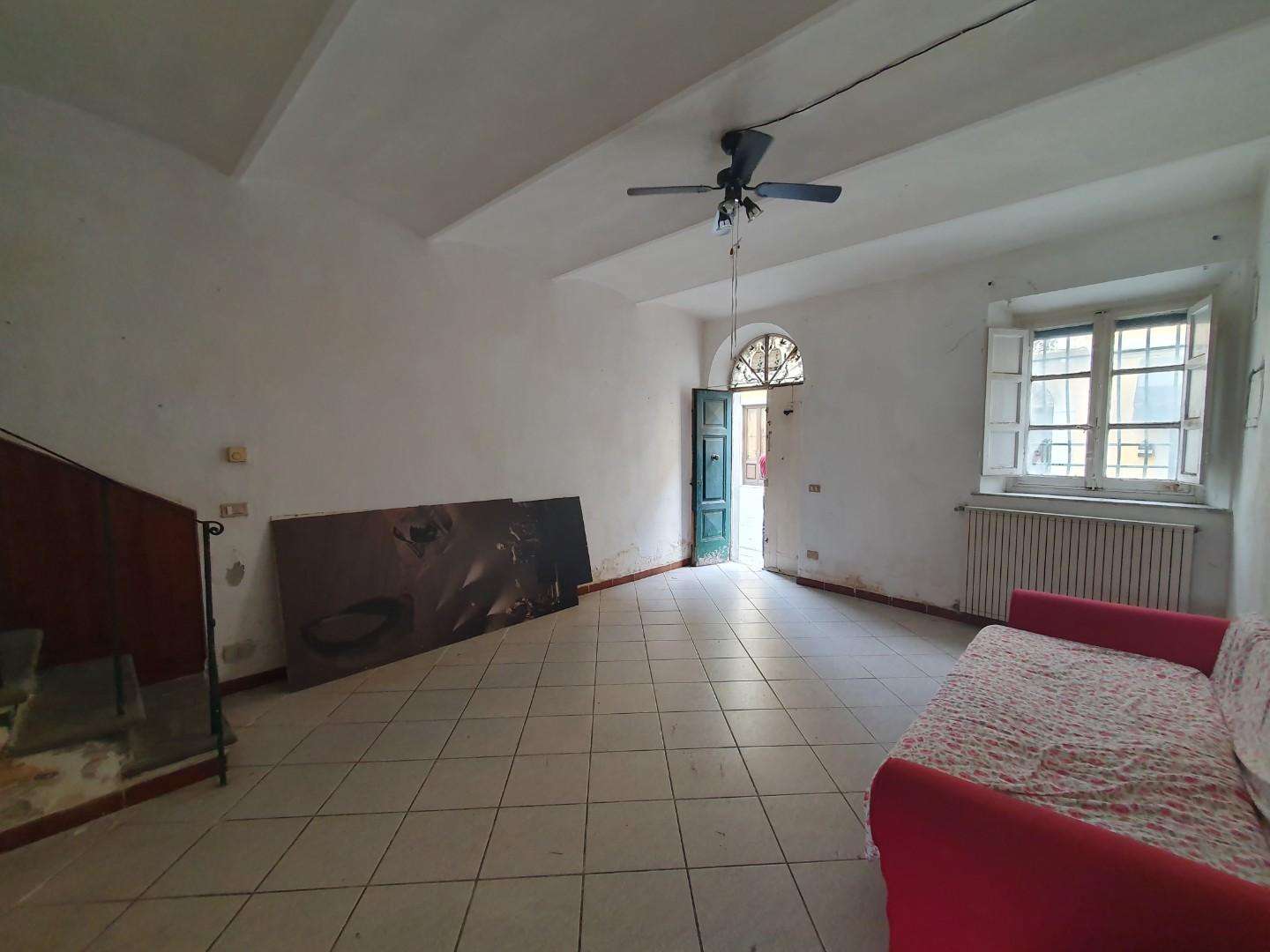 appartamento in vendita a Lucca in zona Zona San Concordio