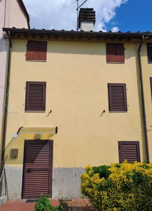 casa indipendente in vendita a Lucca in zona Sant'Alessio