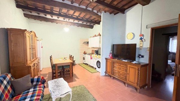 appartamento in vendita a Lucca in zona Montuolo