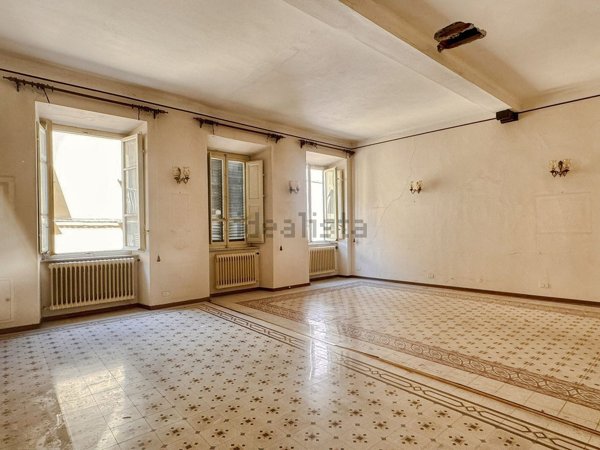 appartamento in vendita a Lucca in zona Centro Città