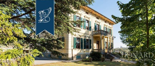 casa indipendente in vendita a Lucca in zona Arliano