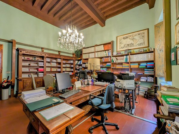 appartamento in vendita a Lucca in zona Centro Città
