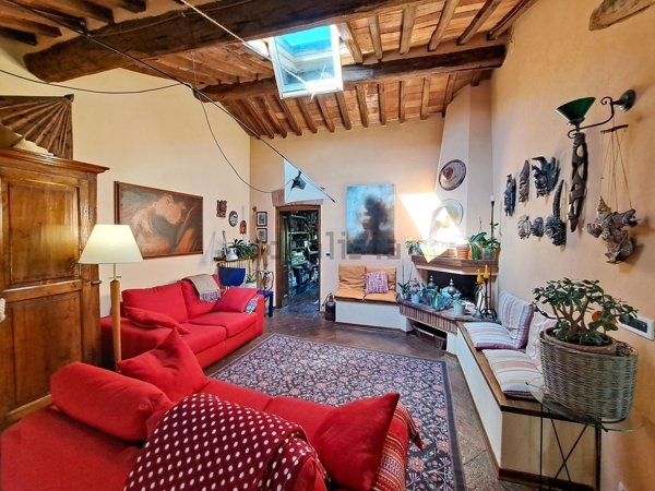 appartamento in vendita a Lucca in zona Centro Città
