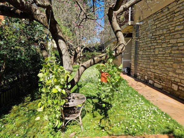 appartamento in vendita a Lucca in zona Pontetetto