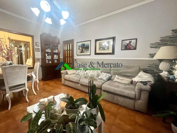 appartamento in vendita a Lucca in zona zona Sorbano
