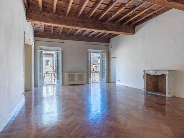 appartamento in vendita a Lucca in zona Centro Città