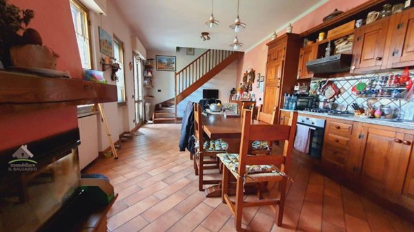 casa indipendente in vendita a Lucca in zona Sant'Angelo in Campo