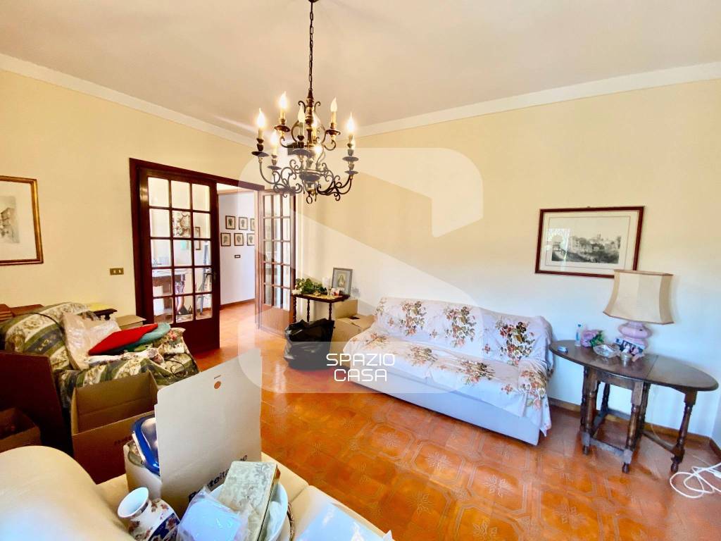 casa indipendente in vendita a Lucca in zona zona Antraccoli