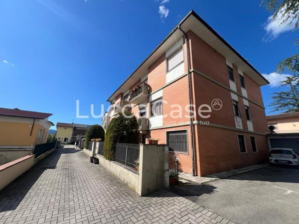 appartamento in vendita a Lucca in zona San Donato