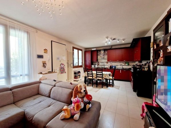 appartamento in vendita a Lucca in zona Picciorana