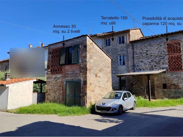 casa indipendente in vendita a Lucca in zona Zona San Concordio