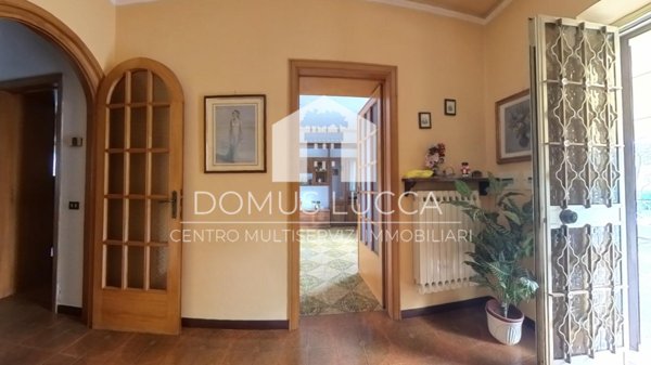 casa indipendente in vendita a Lucca in zona San Macario in Piano