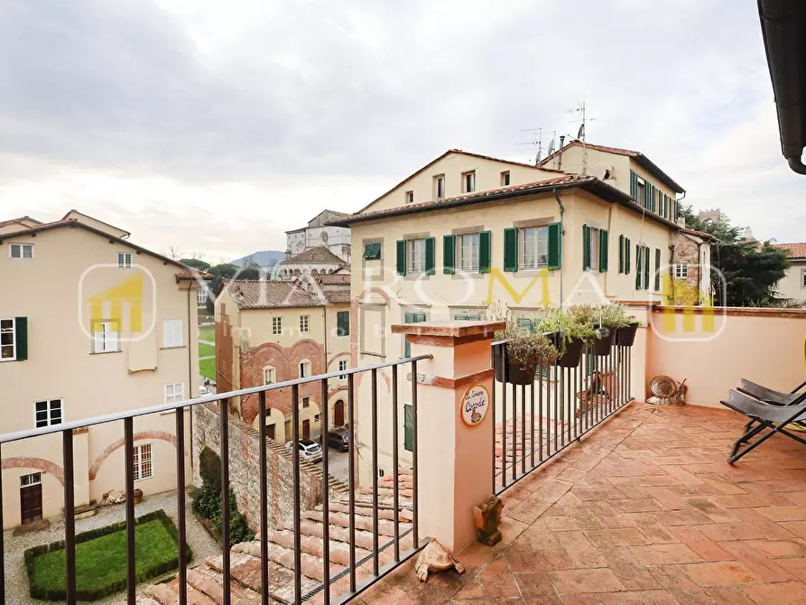 appartamento in vendita a Lucca in zona Centro Città