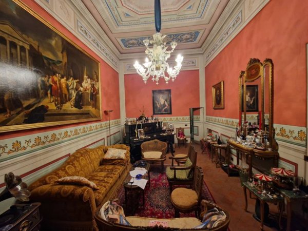 appartamento in vendita a Lucca in zona Centro Città