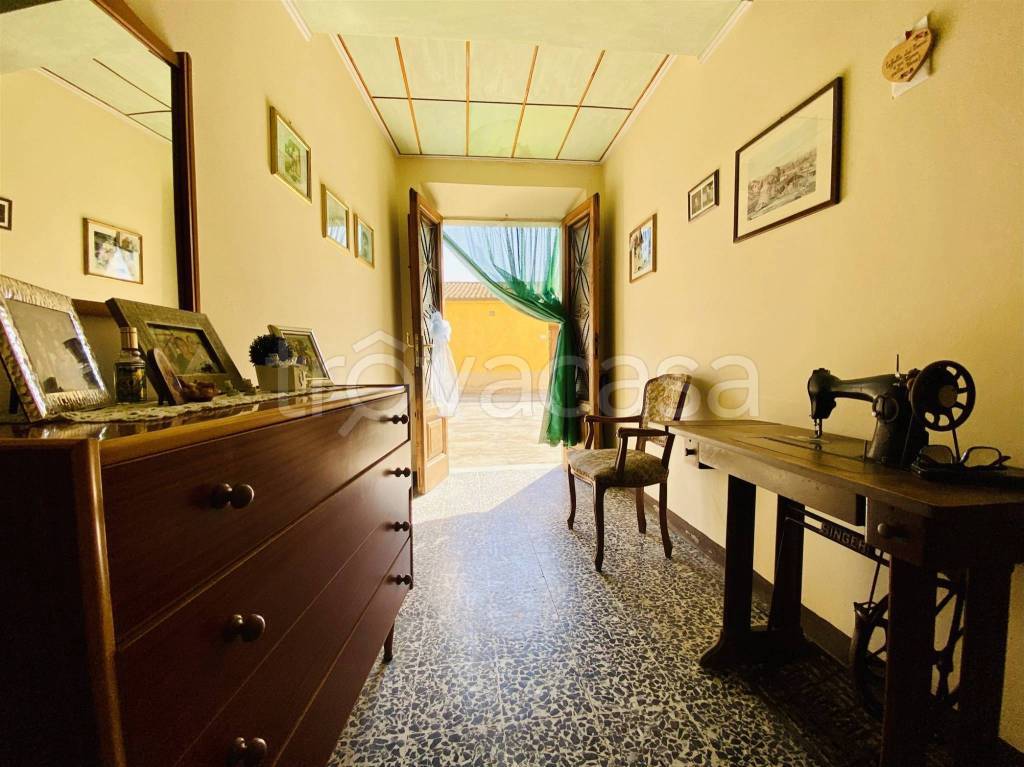 casa indipendente in vendita a Lucca in zona Picciorana