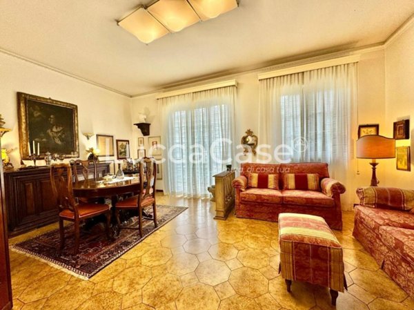 appartamento in vendita a Lucca in zona Zona San Concordio